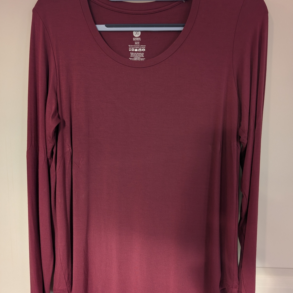Women's Long Sleeve Nursing Top - Maroon